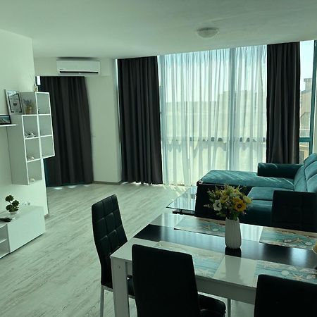 Spacious And Cozy Apartment In Complex Del Sol Приморско Екстериор снимка