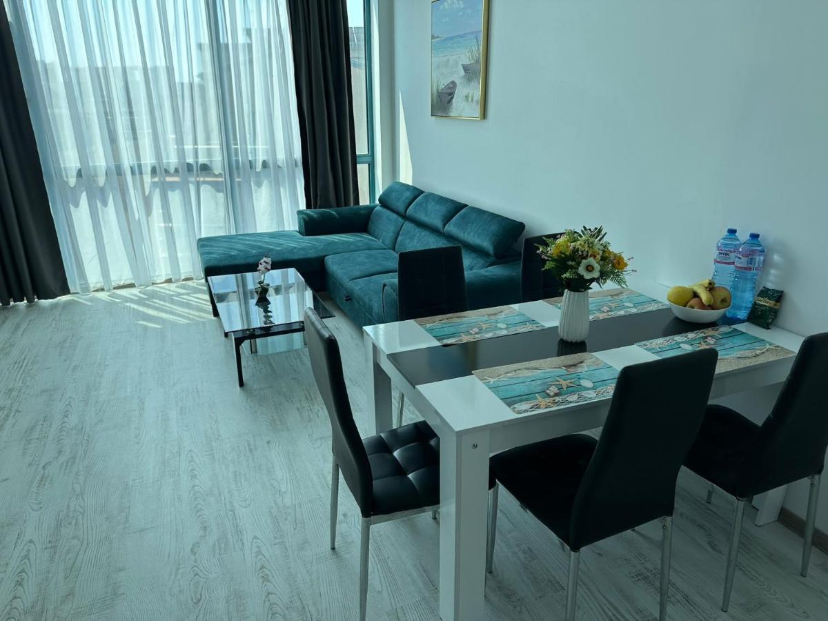 Spacious And Cozy Apartment In Complex Del Sol Приморско Екстериор снимка