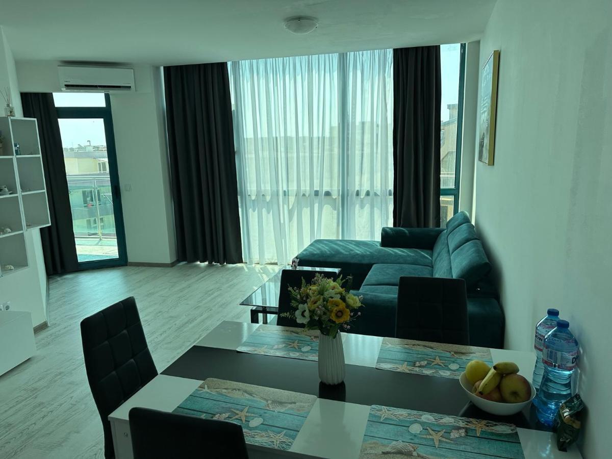 Spacious And Cozy Apartment In Complex Del Sol Приморско Екстериор снимка